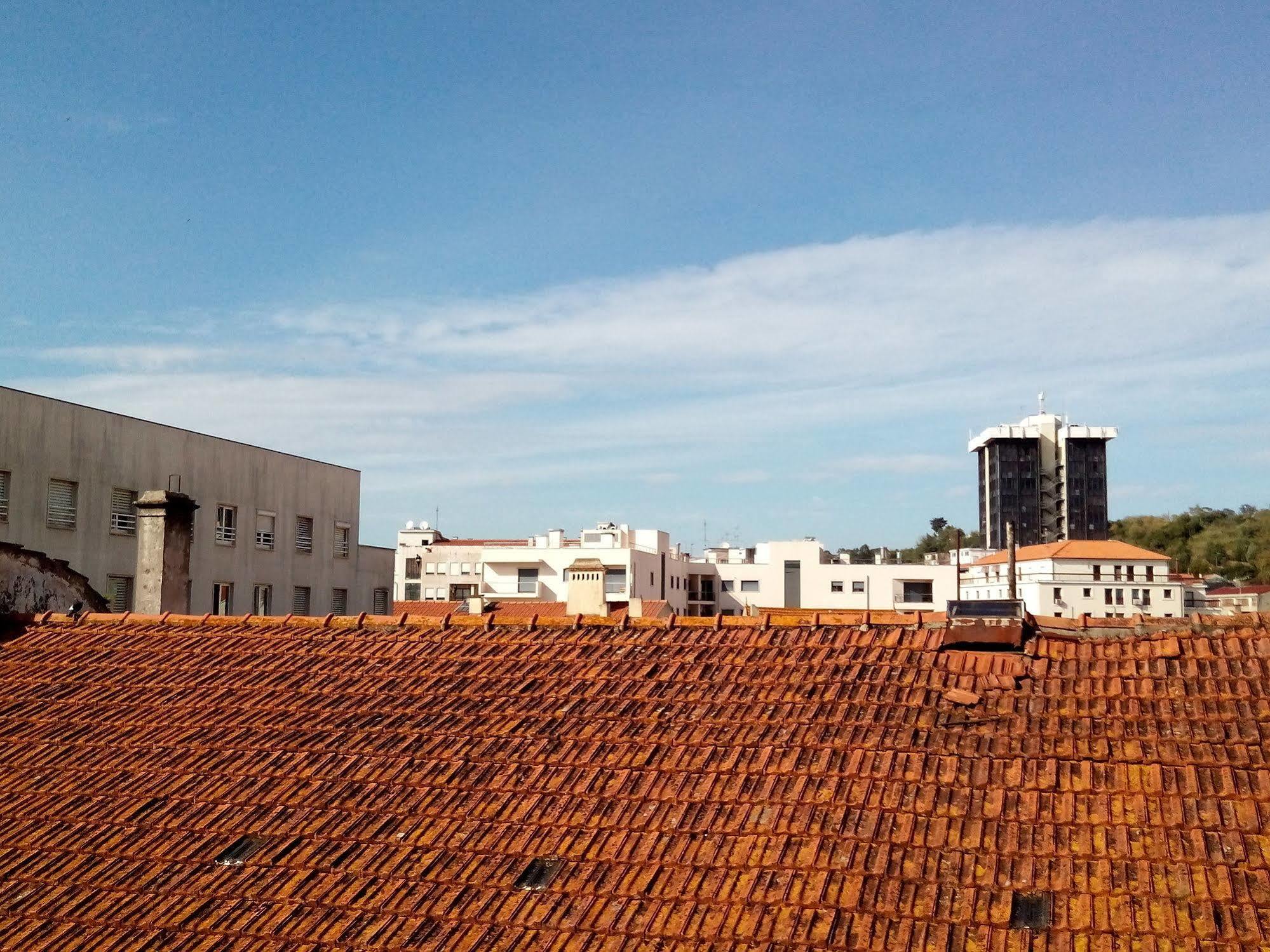 فندق Residencial Moeda كويمبرا المظهر الخارجي الصورة